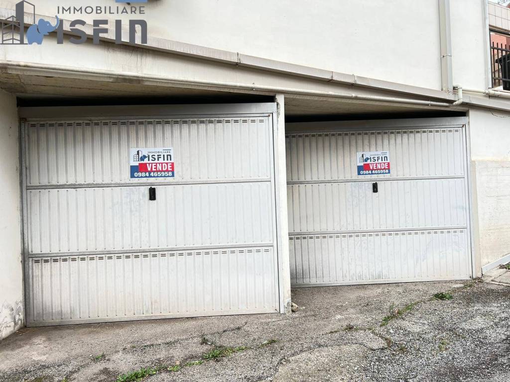 Box / garage a Rende in Via Giacomo Puccini, 3 - Foto 3