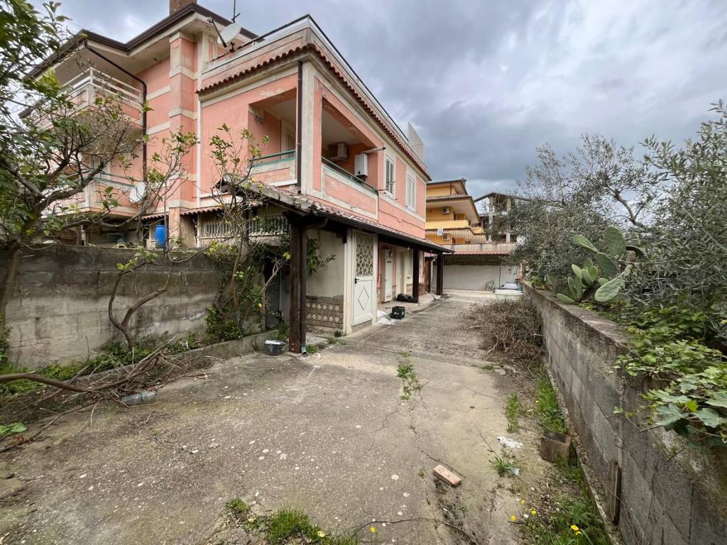 Villa a Sant'agata de' goti in Piazza Trieste - Foto 2