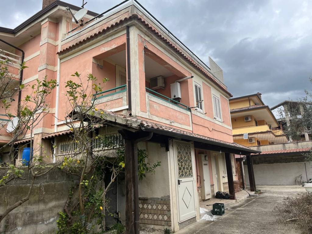 Villa a Sant'agata de' goti in Piazza Trieste - Foto 4