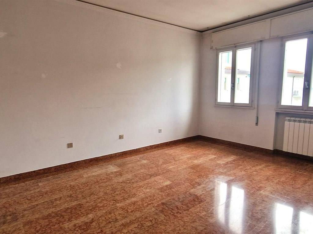 Appartamento a Chioggia in VIA DON EUGENIO BELLEMO - Foto 5