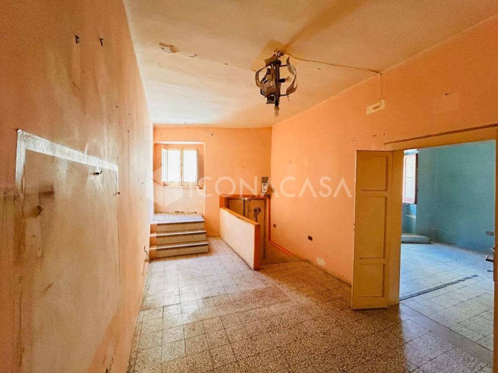 Appartamento a Bitetto in Via Bernardino Troccoli, 3 - Foto 2