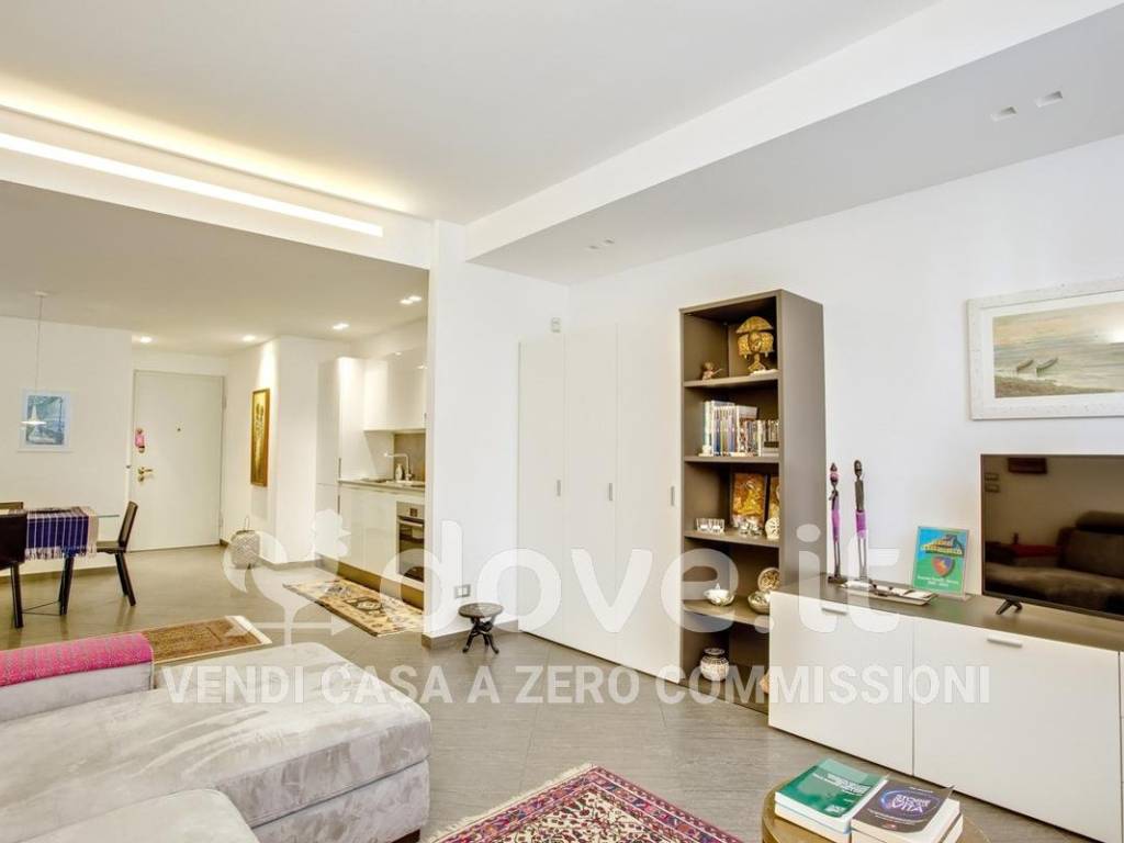 Appartamento a Luino in Via G. Galilei - Foto 4