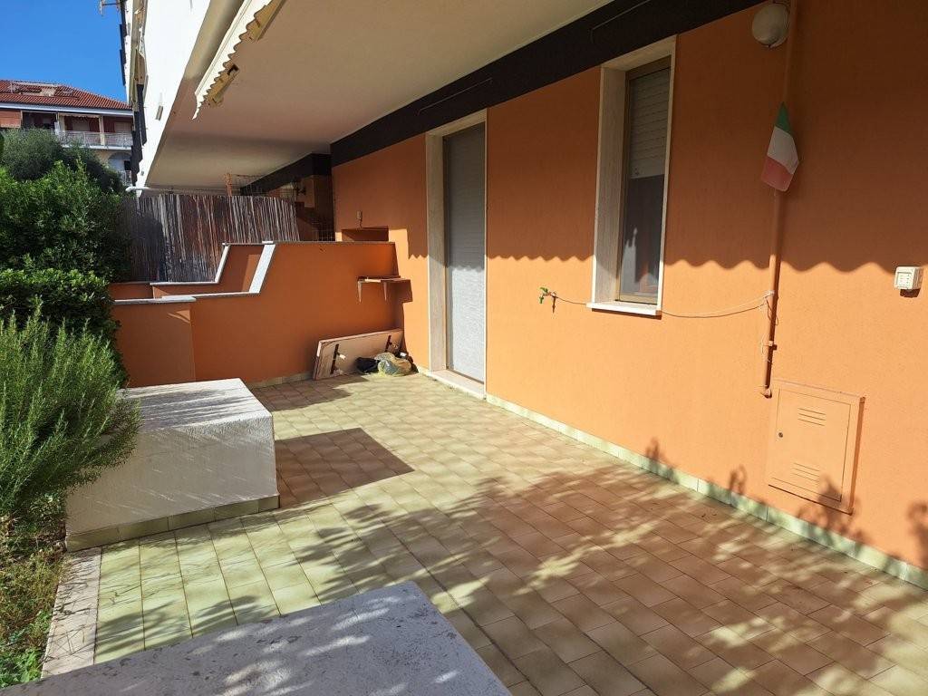 Appartamento a Andora in Via Marco Polo - Foto 2
