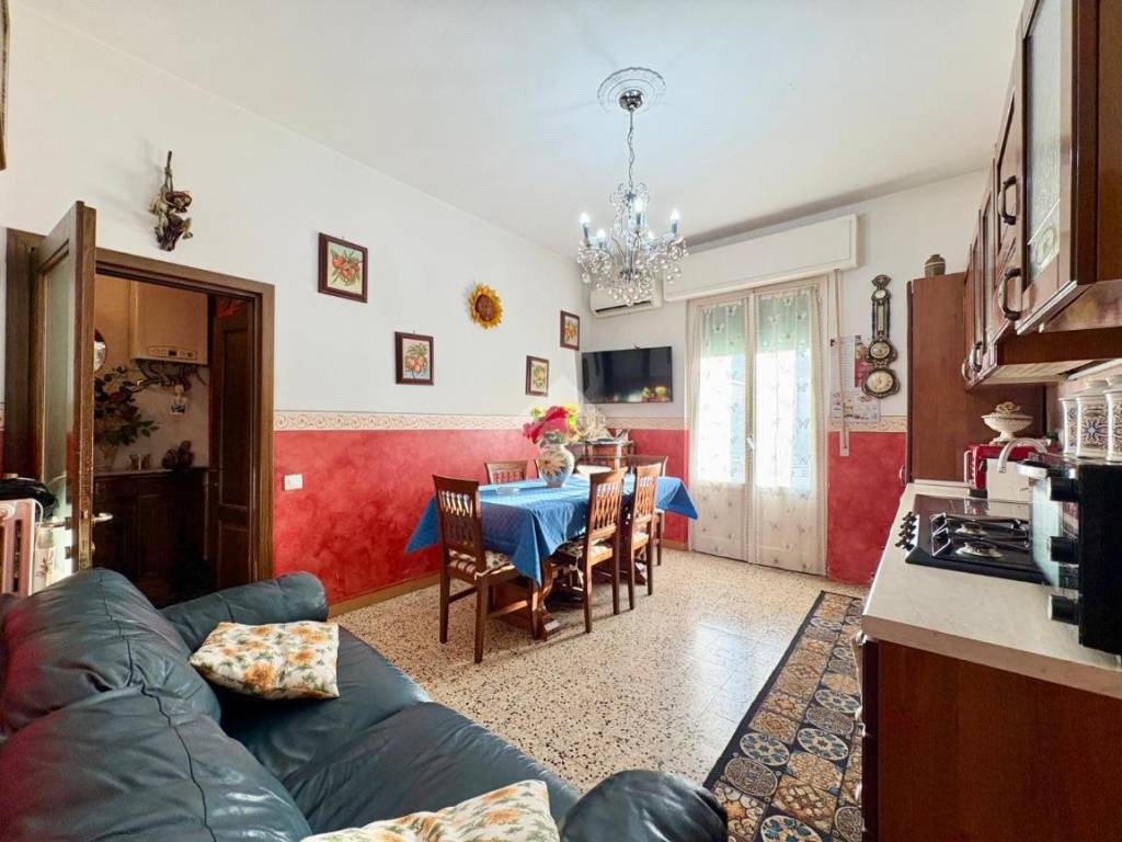Appartamento a Pontassieve in Via Cristoforo Colombo - Foto 2