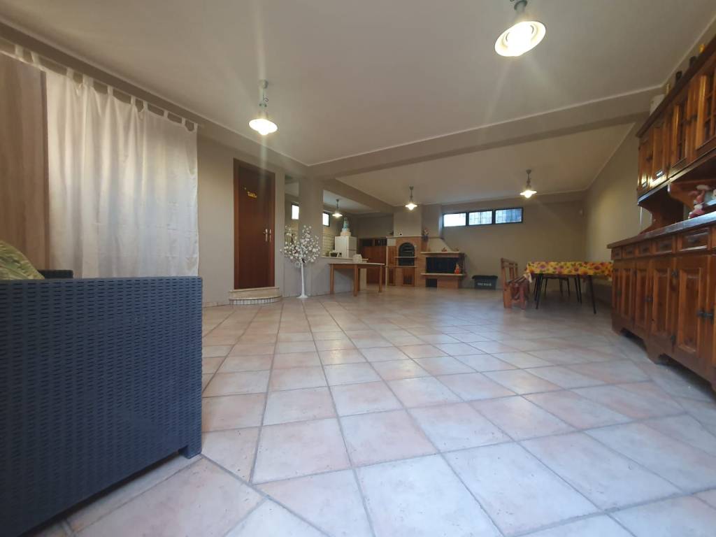 Casa indipendente a Lanuvio - Foto 4