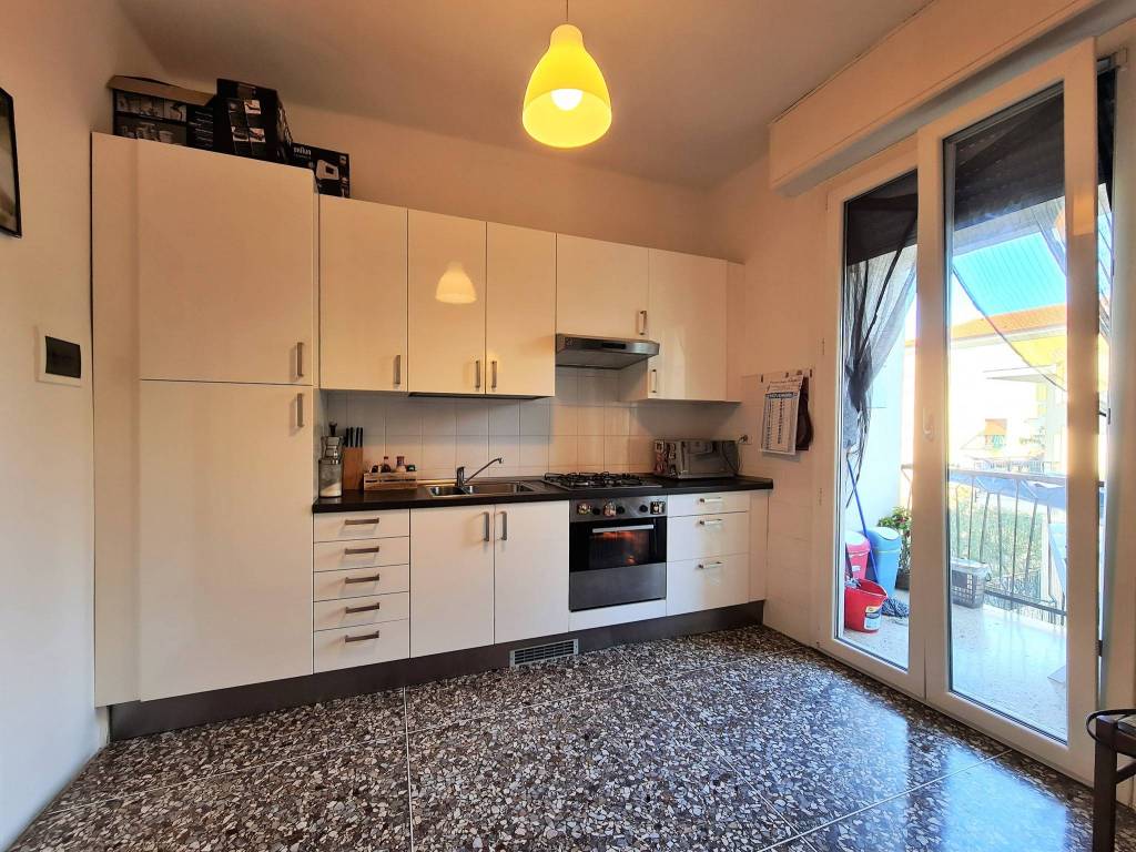 Appartamento a Albenga in Via Piave - Foto 5