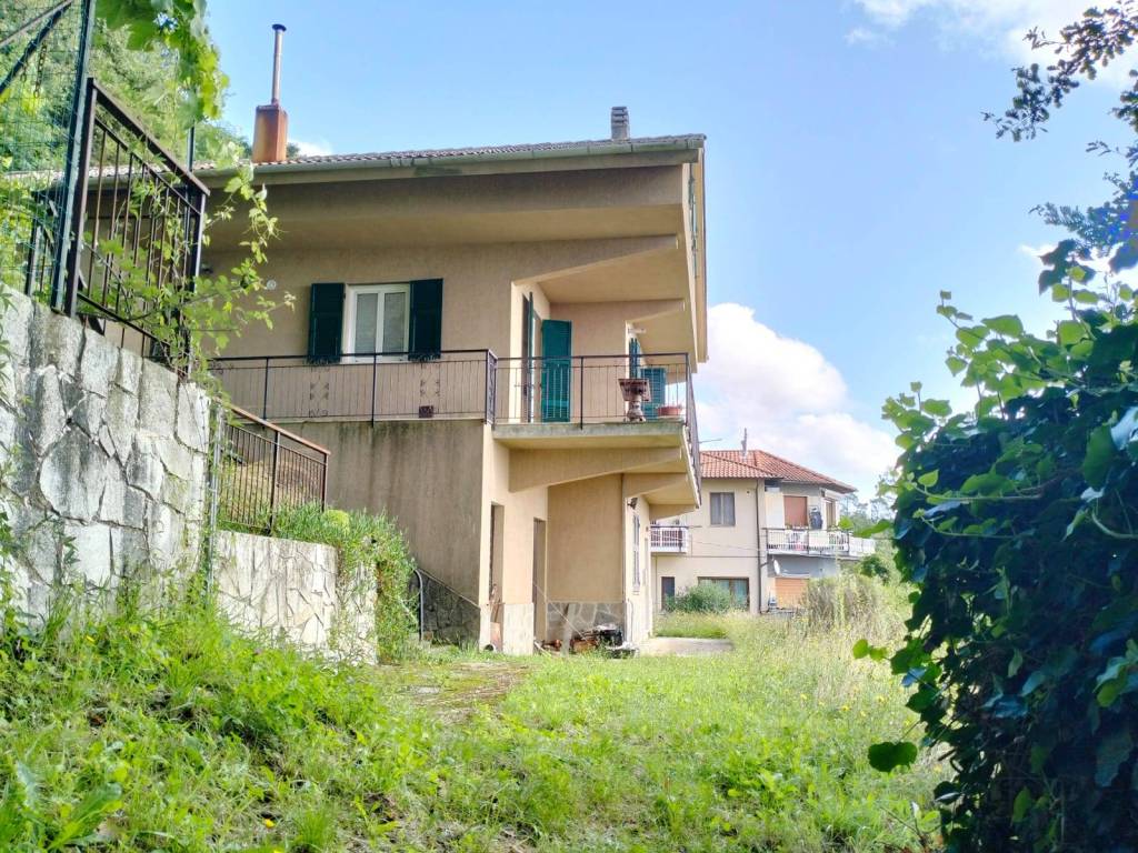 Villa a Varazze in Via Belvedere - Foto 3