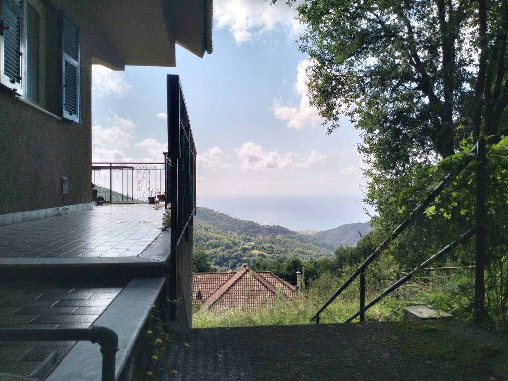 Villa a Varazze in Via Belvedere - Foto 4