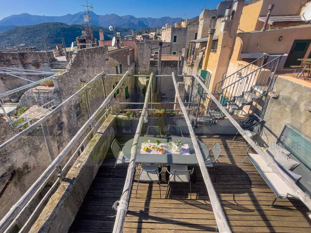 Appartamento a Borgio verezzi in Via Roma - Foto 2