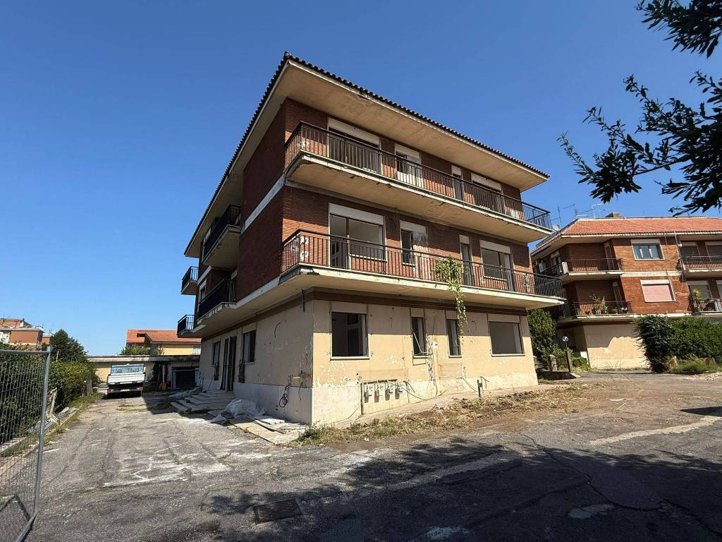 Appartamento a Ciampino in Via Firenze, 2 - Foto 3