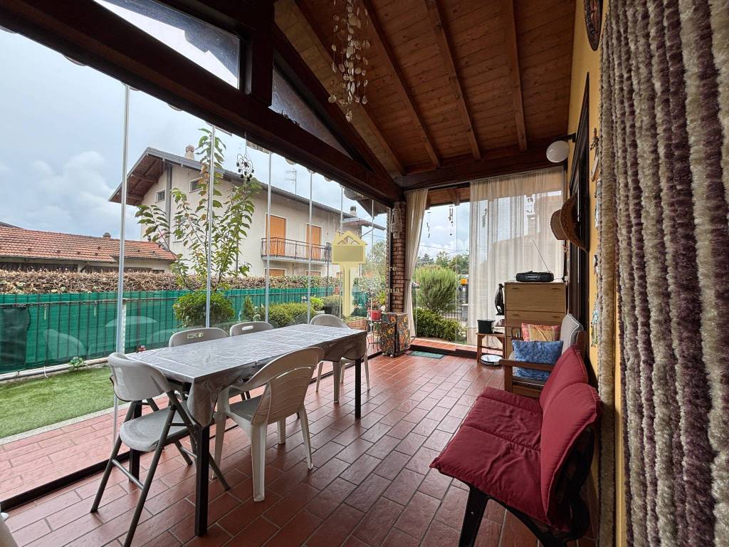Villa a Invorio in Via Cesare Battisti - Foto 4