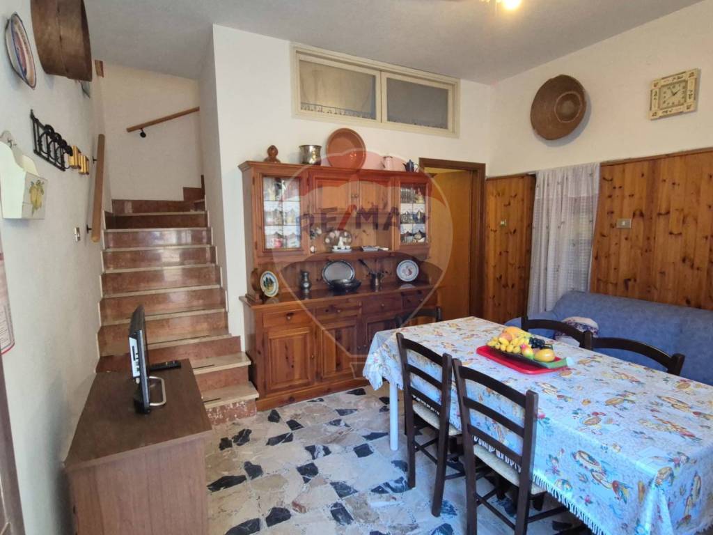 Casa indipendente a Mogoro in Piazza del Popolo - Foto 4