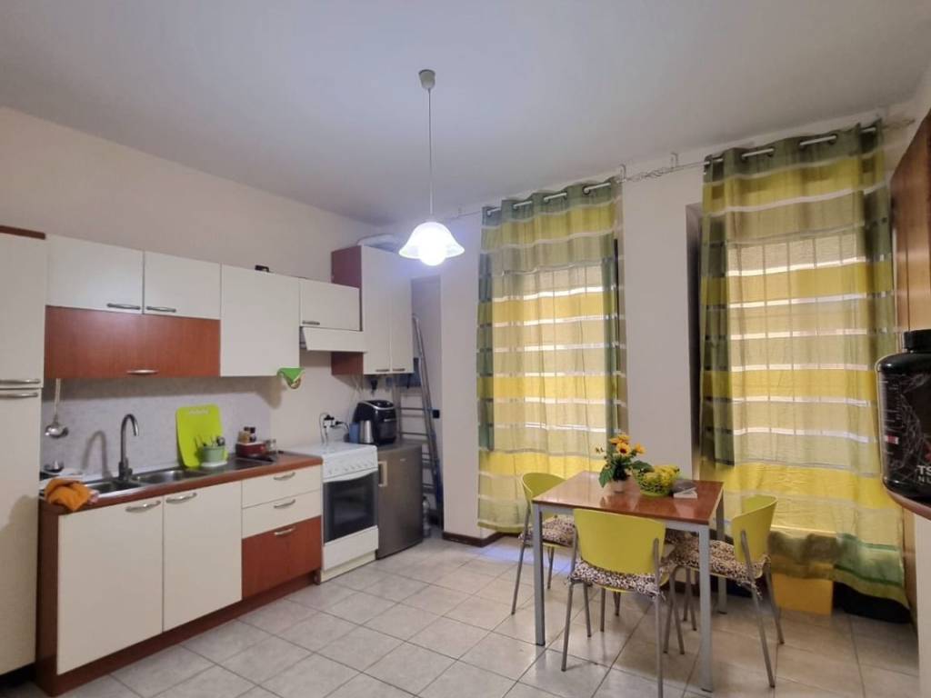 Appartamento a Merate in Via Quintaberta - Foto 3