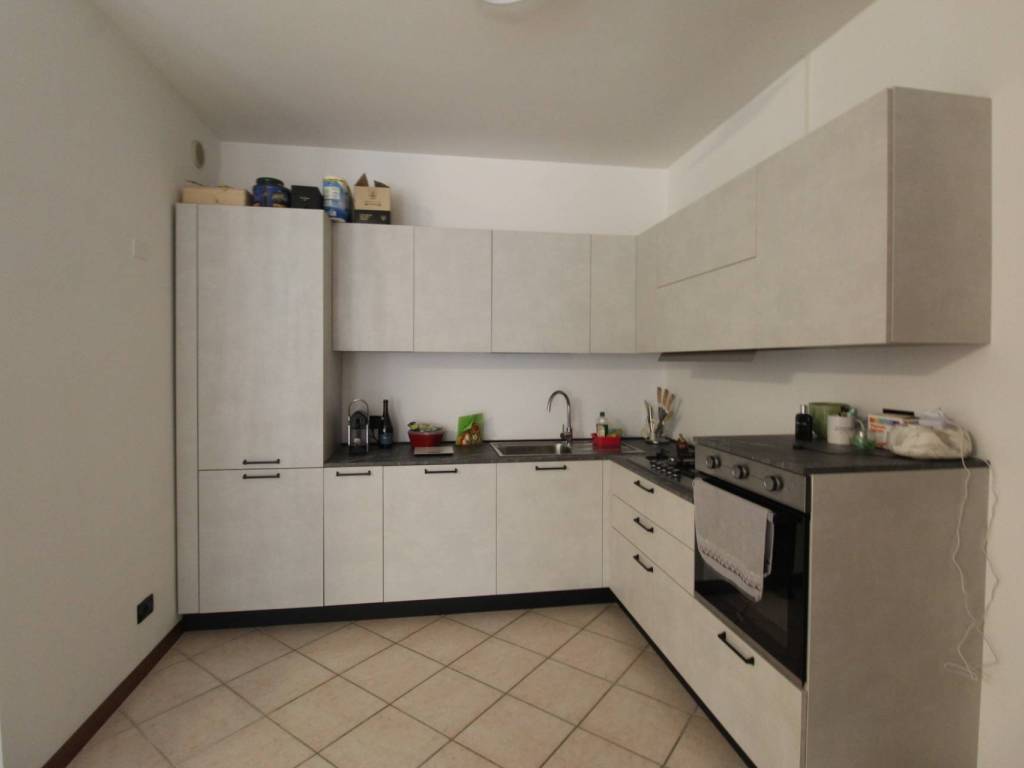 Appartamento a Arzignano in Via Duca d'Aosta - Foto 4