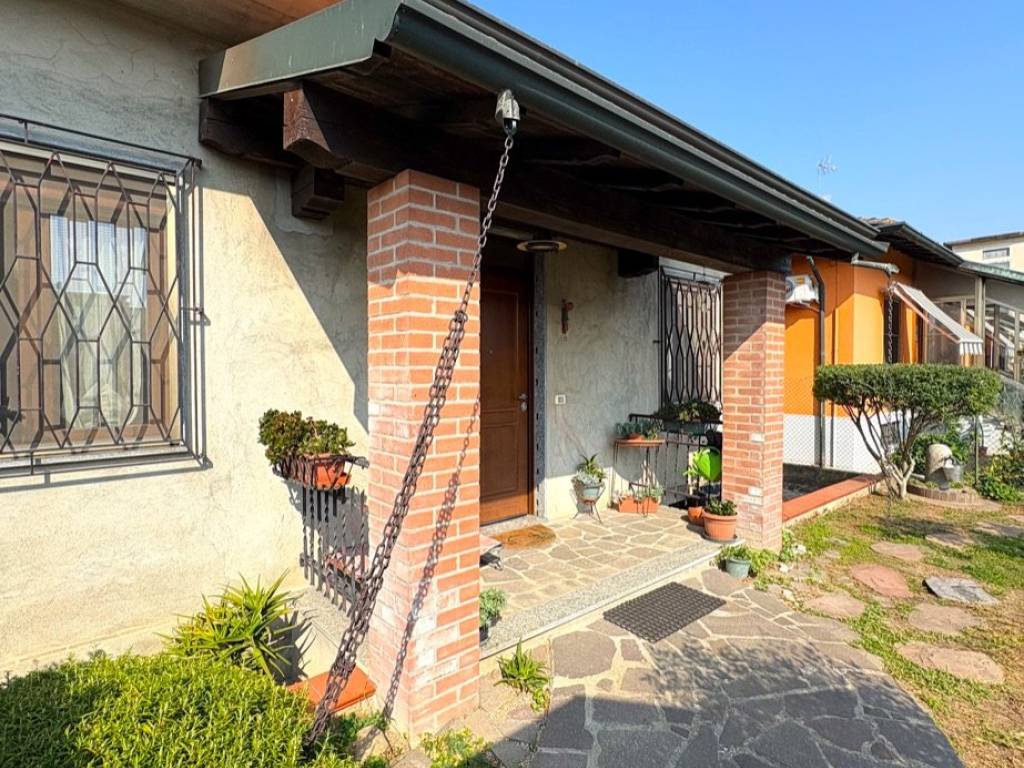 Villa a Gropello cairoli in Via Roma, 35 - Foto 3