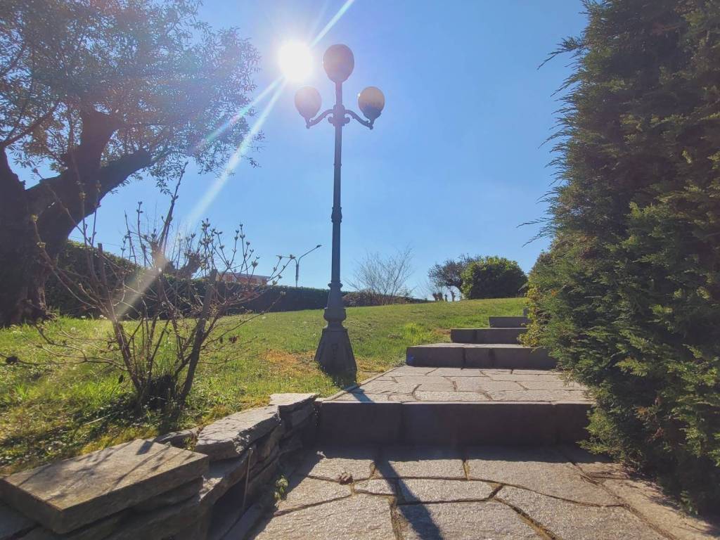 Villa a Varallo pombia in Via Sempione - Foto 5