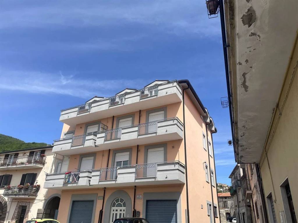 Appartamento a Roccamonfina in Via San Leonardo - Foto 2