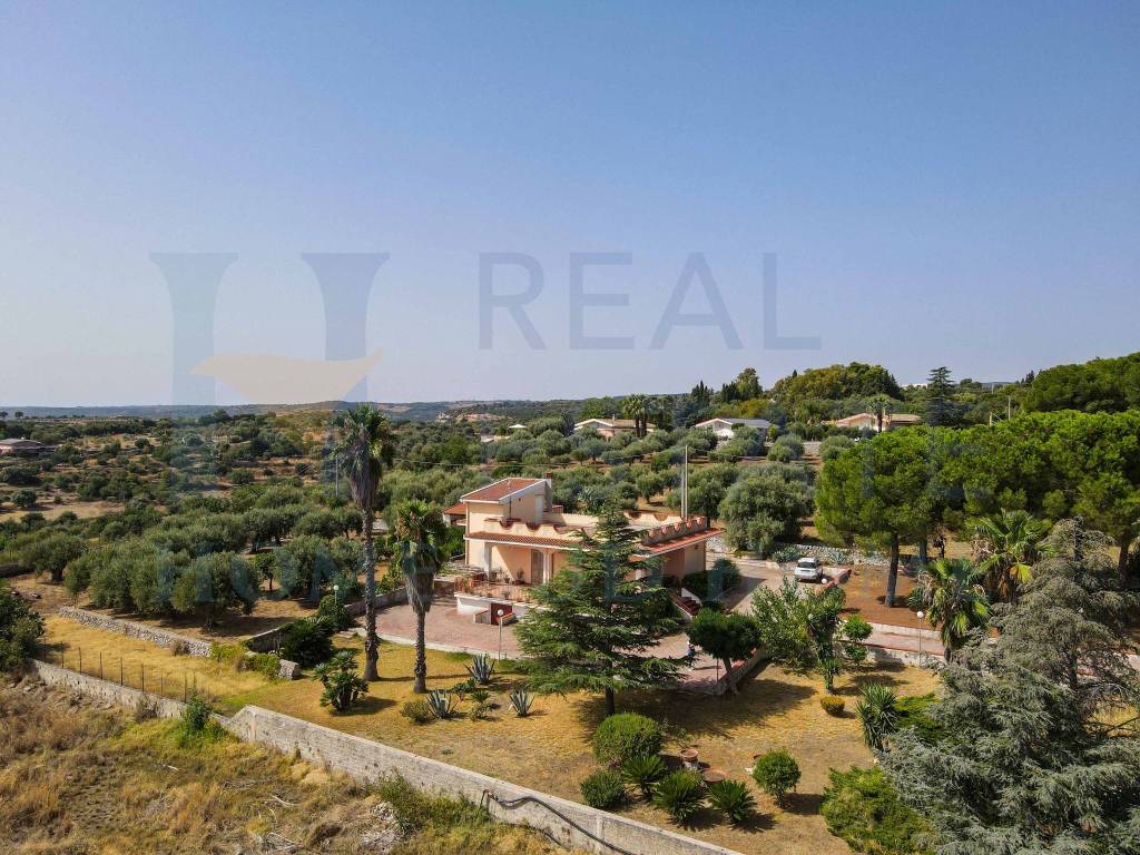 Villa a Solarino in Contrada Masseria - Foto 3