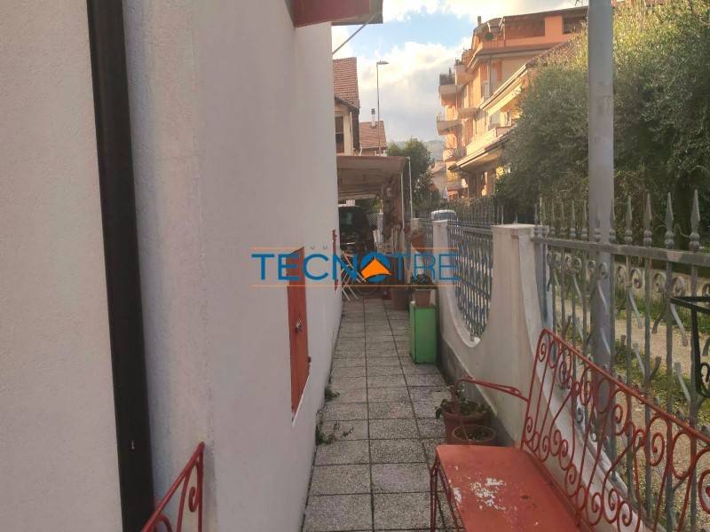 Villa a Martinsicuro in Via Udine, 9 - Foto 3