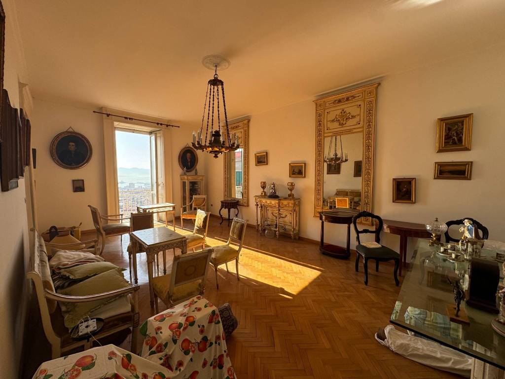 Appartamento a Napoli in Corso Vittorio Emanuele - Foto 3