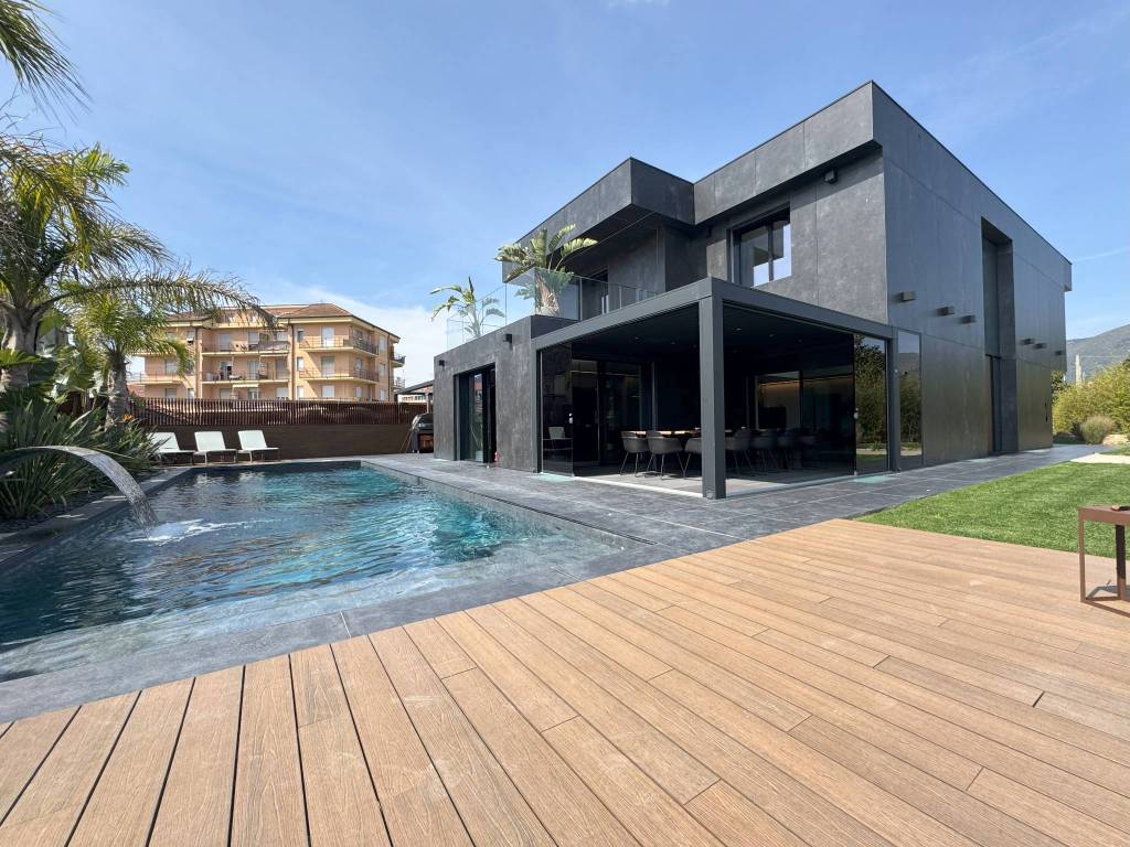 Villa a Albenga in Via Dei Partigiani - Foto 5