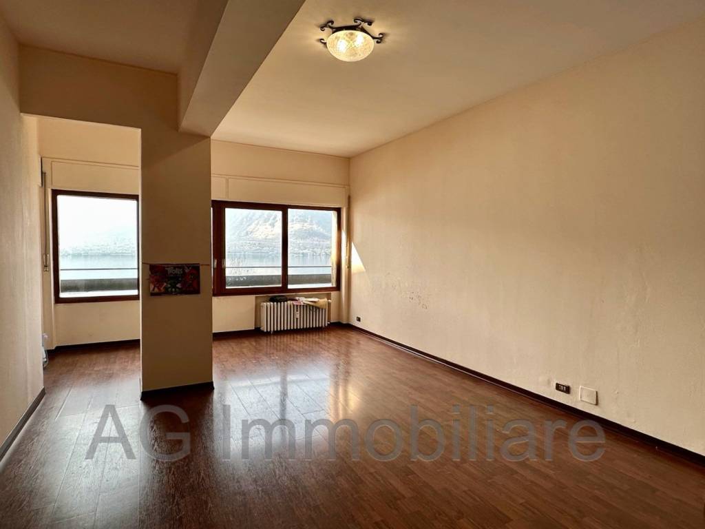 Appartamento a Verbania in Via Belsito - Foto 2