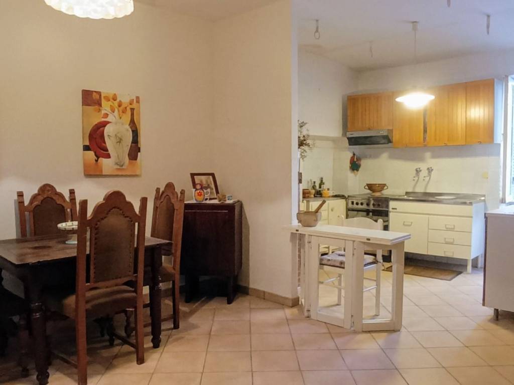 Appartamento a Collevecchio in Via Gaspare Lesen, 4 - Foto 3