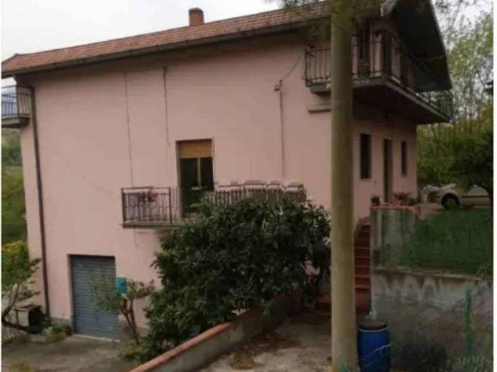 Casa indipendente a Torrecuso in Contrada Torrepalazzo Seconda - Foto 3
