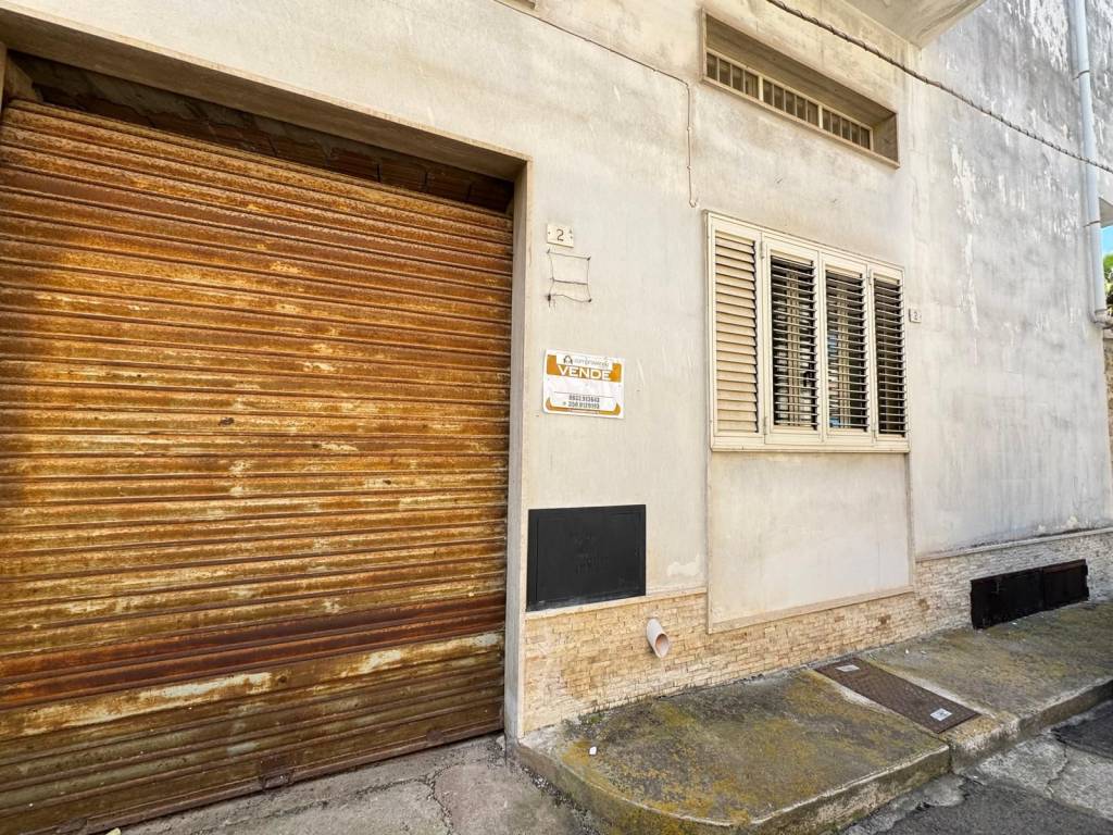 Immobile a Parabita in Via Fosse Ardeatine - Foto 3