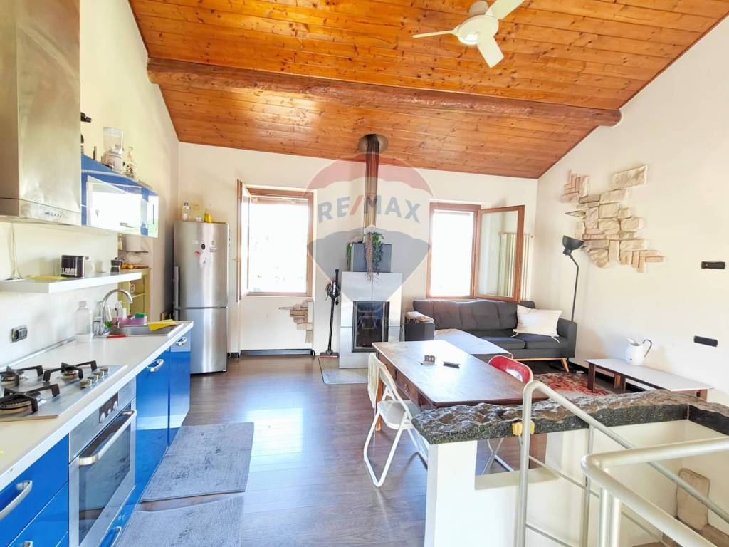 Appartamento a Caravate in Via Cadè - Foto 3