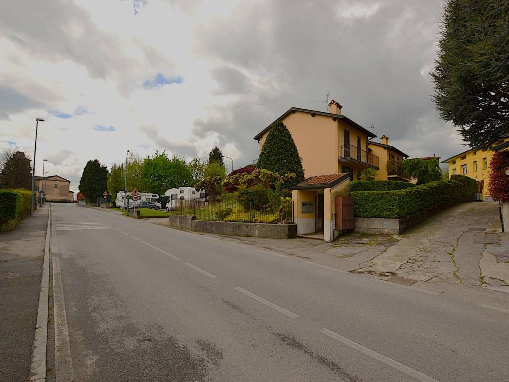 Villetta a schiera a Cassago brianza in Via San Marco, 11 - Foto 4