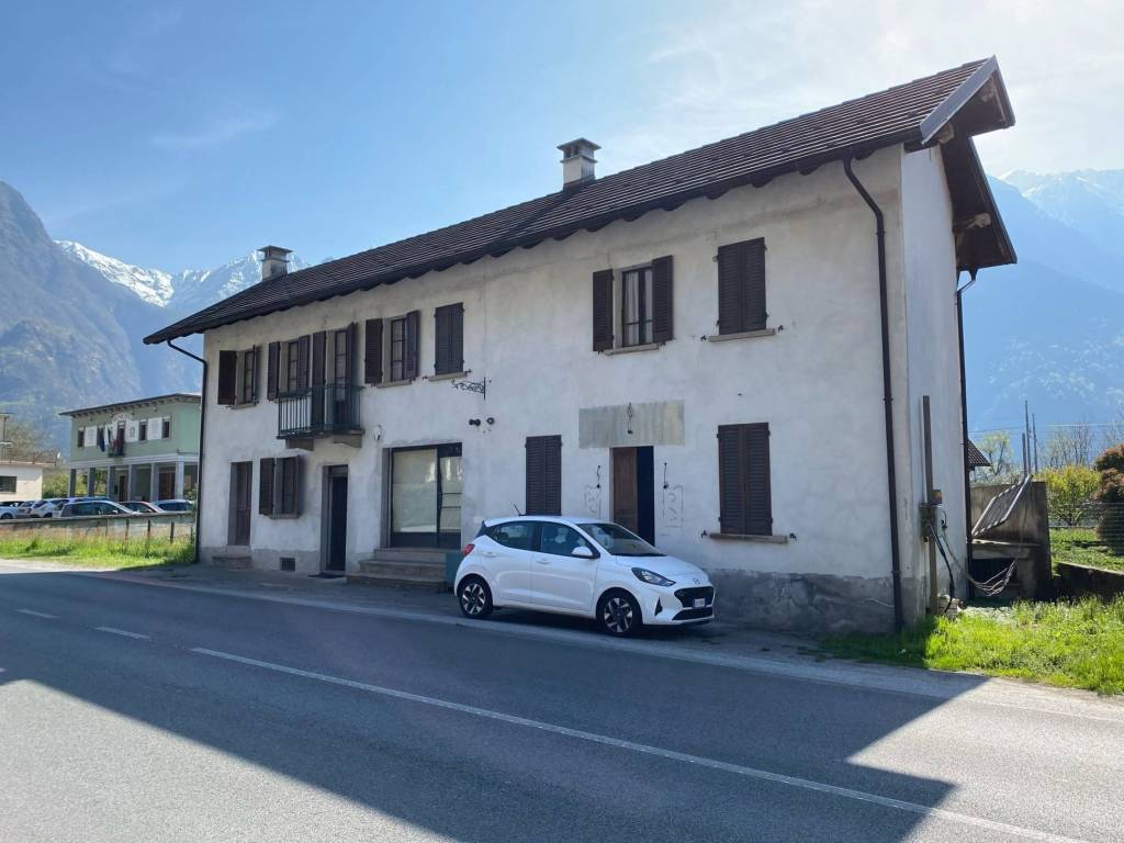 Casa indipendente a Vogogna in Via Nazionale, 130 - Foto 4