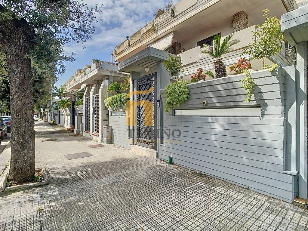 Villa a Lecce in Via Antonietta De Pace - Foto 2