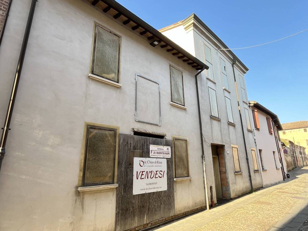 Palazzo / stabile a Bagnacavallo in Via Francesco Baracca, 7 - Foto 2