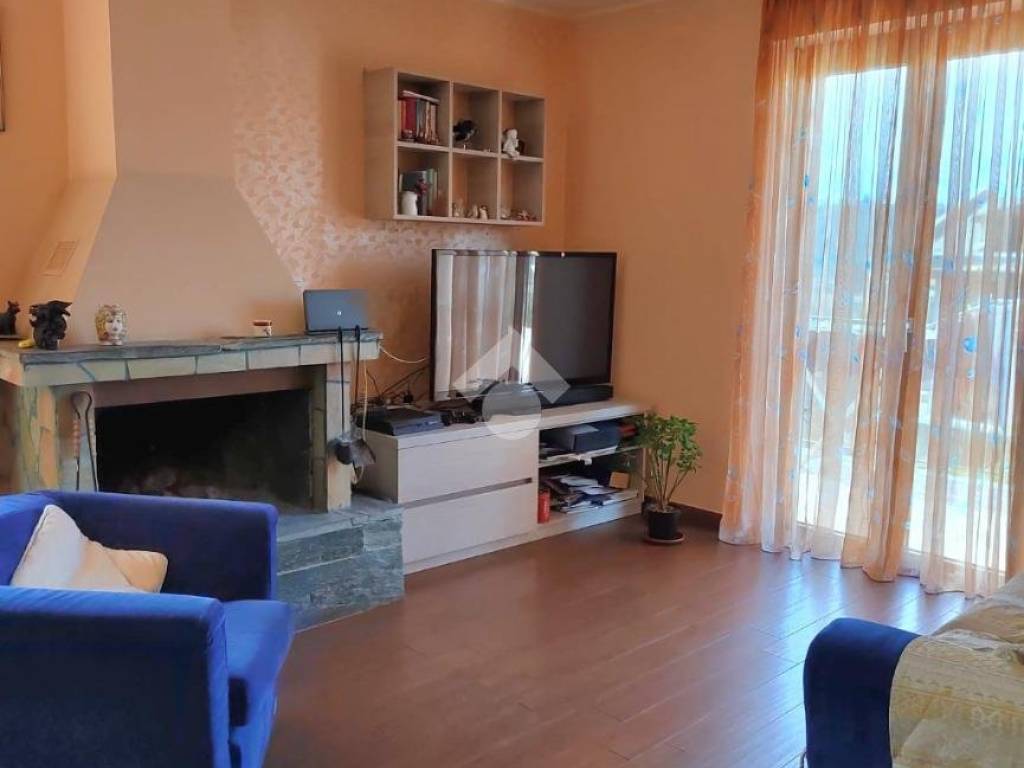 Villetta a schiera a Catanzaro in Via Giuseppe di Tardo, 19 - Foto 4