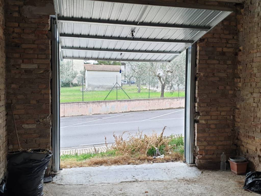 Casa indipendente a Nereto in Via Marco Iachini - Foto 2