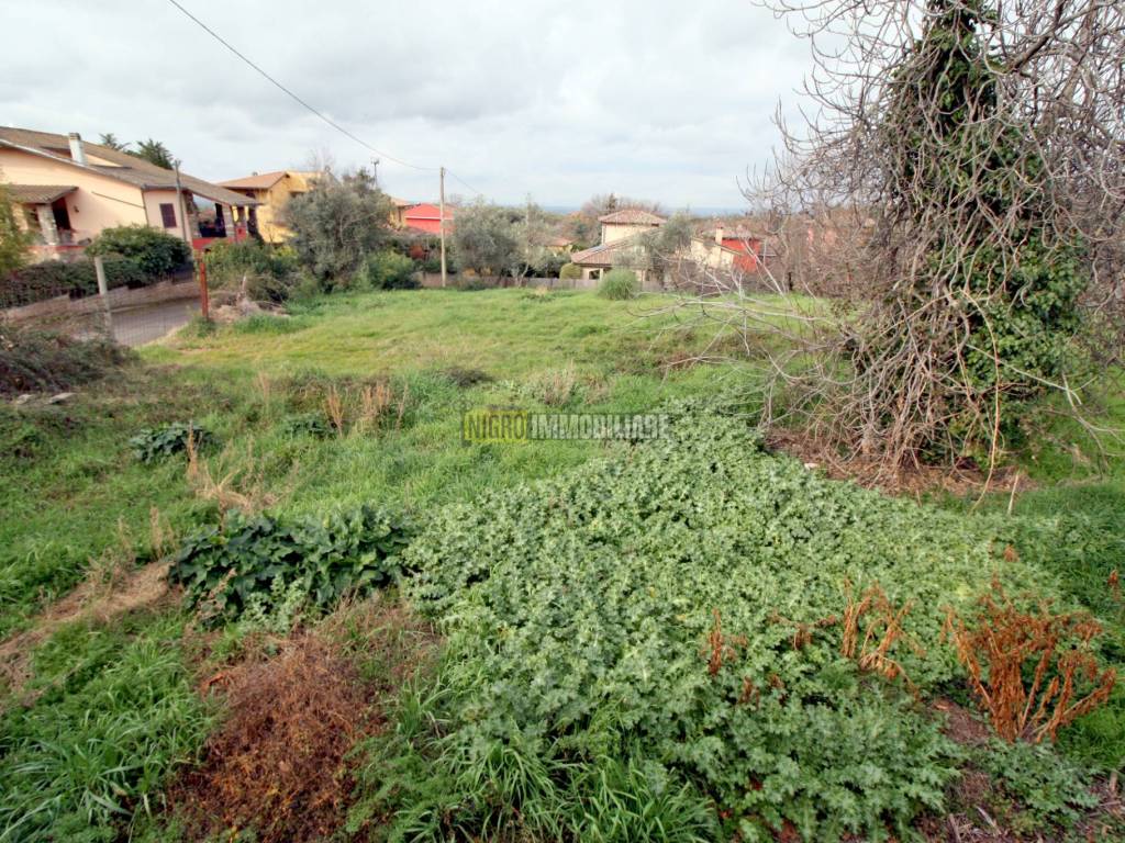 Terreno a Vetralla in Via dei Peschi - Foto 3