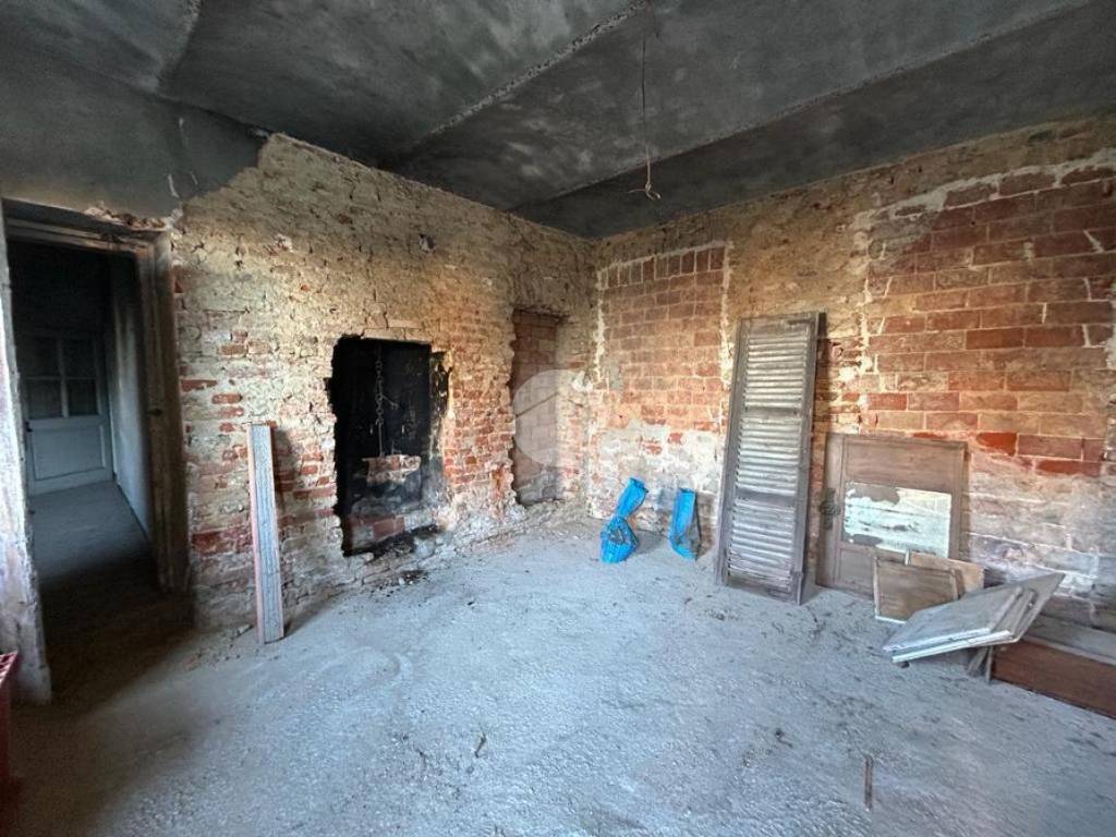 Casa indipendente a Calliano in Via Roma, 169 - Foto 2