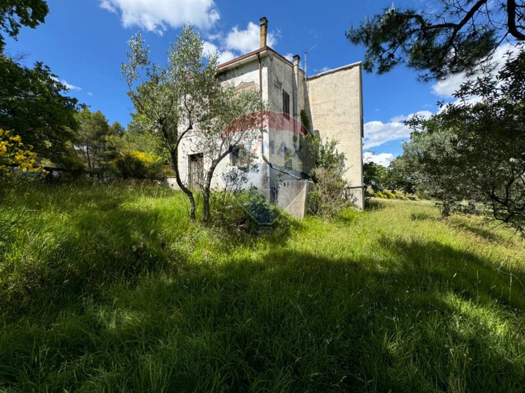 Rustico / casale a Bevagna in Via Castelbuono, 46 - Foto 5