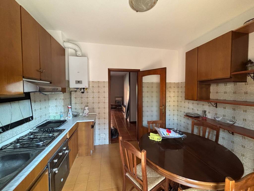 Appartamento a Piacenza in Via Francesco Ercole - Foto 2