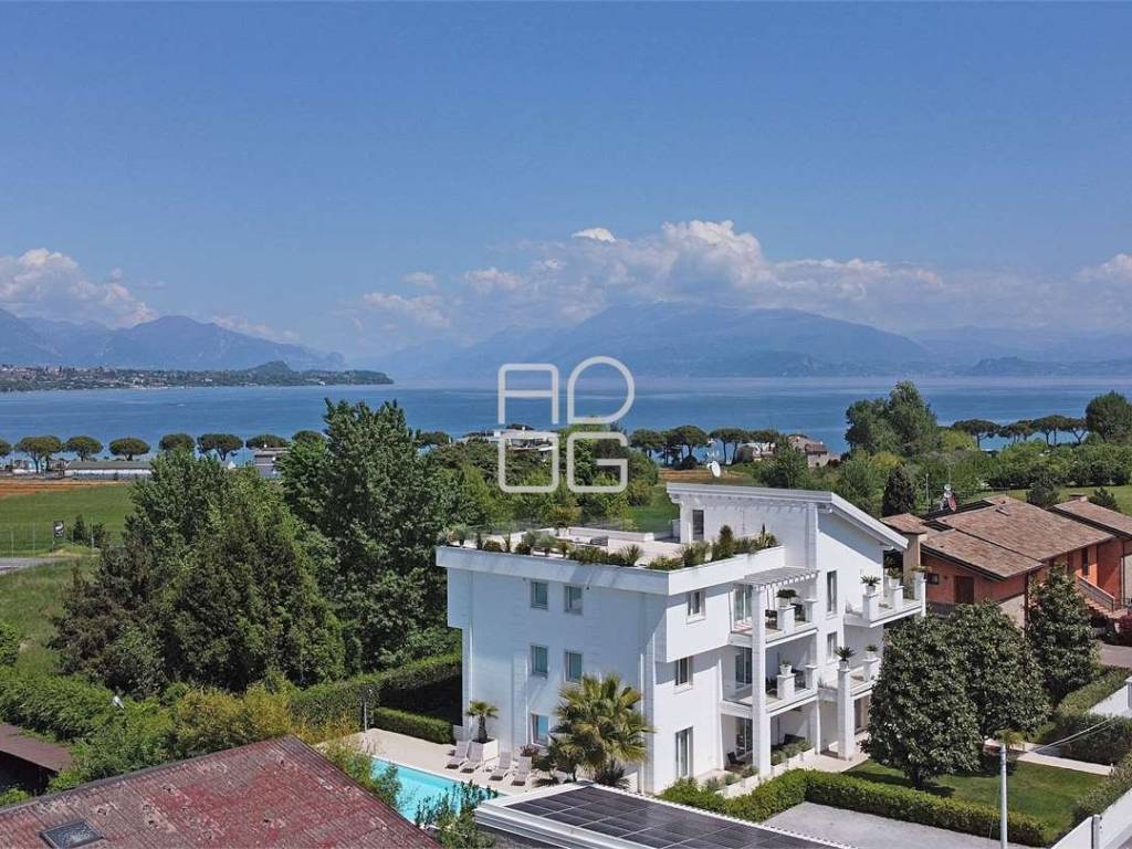 Attico / mansarda a Padenghe sul garda in Via Marconi - Foto 2
