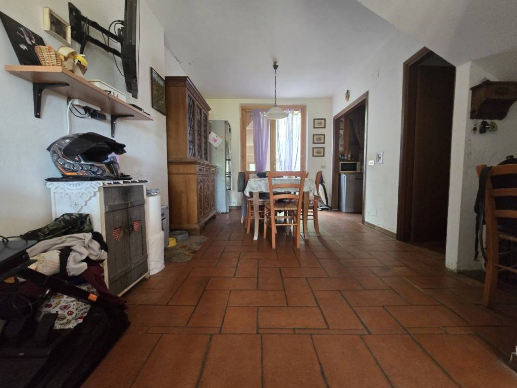Casa indipendente a Pistoia in VIA DI SAMMOMME' - Foto 4