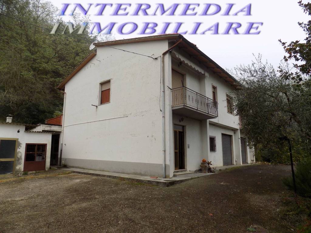 Rustico / casale a Castelfranco piandisco in Strada Provinciale Fiorentina - Foto 2