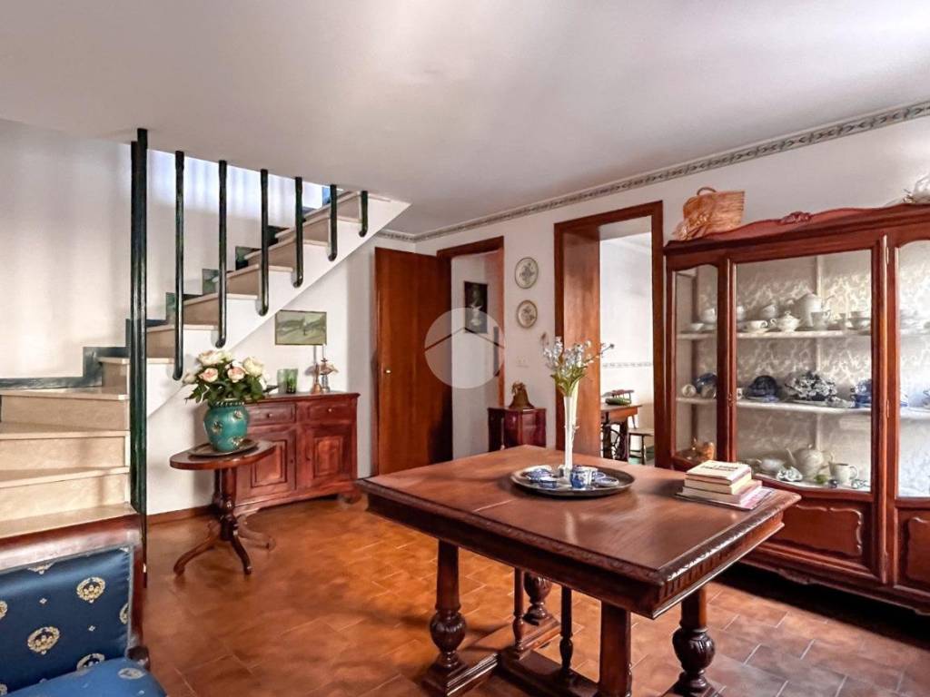Casa indipendente a Bardolino in Via Cesare Battisti, 14 - Foto 3
