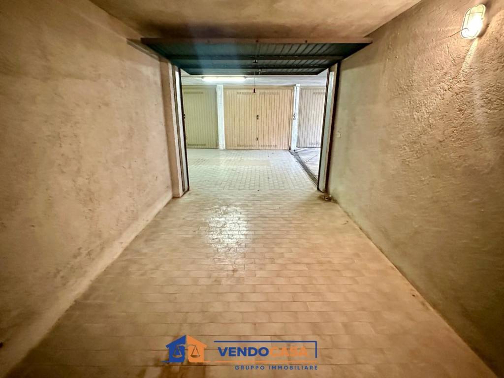 Box / garage a Loano in Via Giuseppe Verdi - Foto 3
