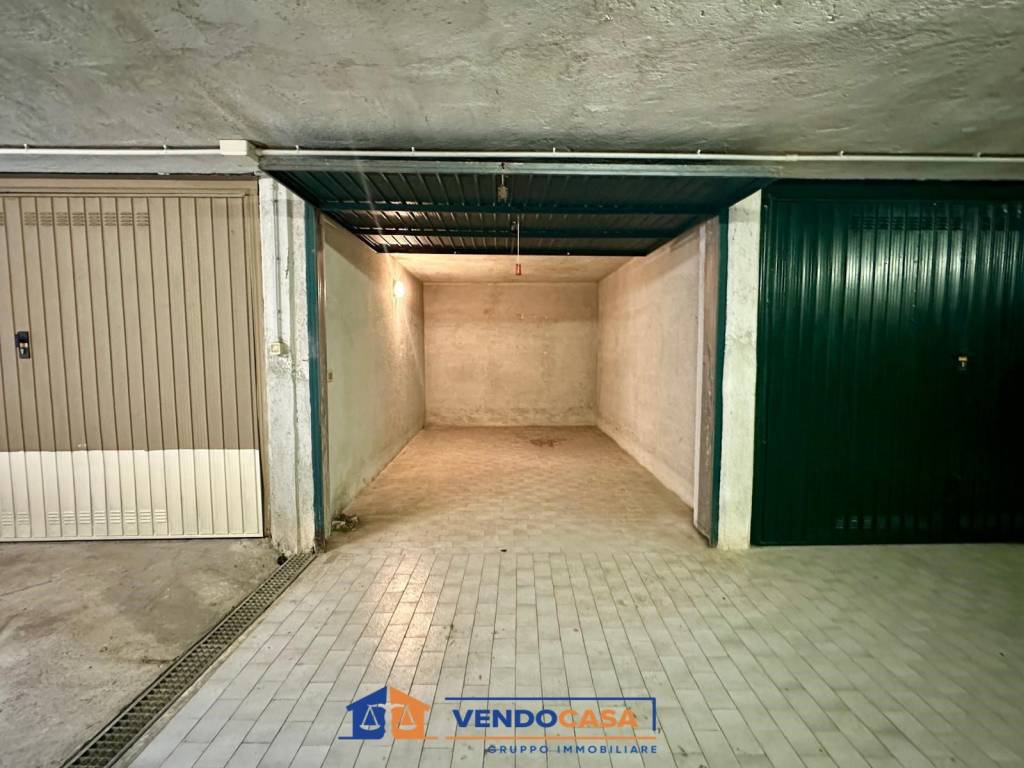 Box / garage a Loano in Via Giuseppe Verdi - Foto 5