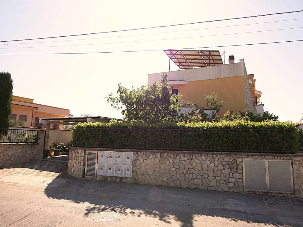 Villetta a schiera a Tuglie in Strada Provinciale Neviano Tuglie - Foto 4