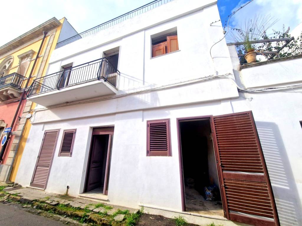 Appartamento a Tricase in Via Tagliamento, 7 - Foto 2