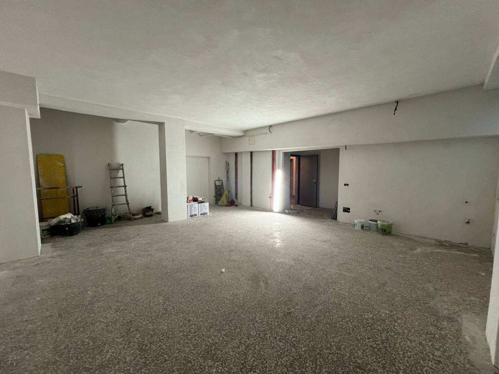 Immobile a Gallarate in Piazza Papa Giovanni XXIII, 10 - Foto 5