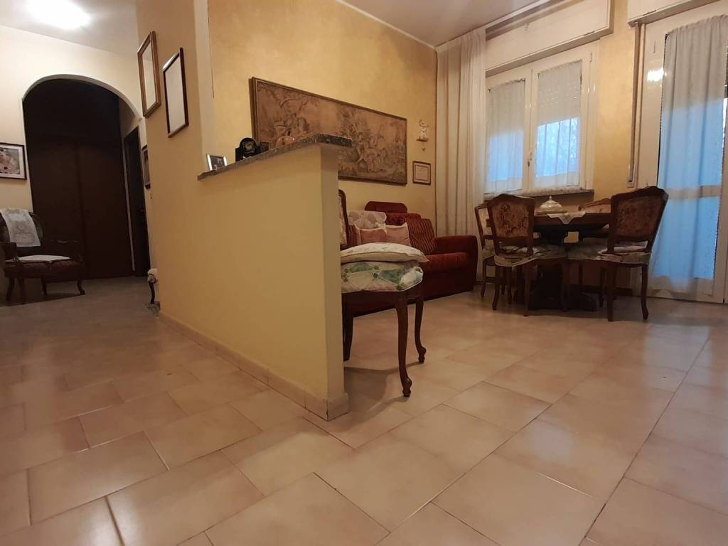 Appartamento a Torino in Strada del Drosso - Foto 4
